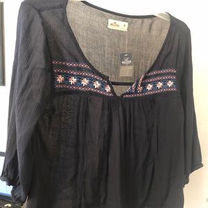 Size medium Hollister top.